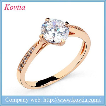 China yiwu fabricante anillos de joyería de titanio oro precio del anillo de diamantes
